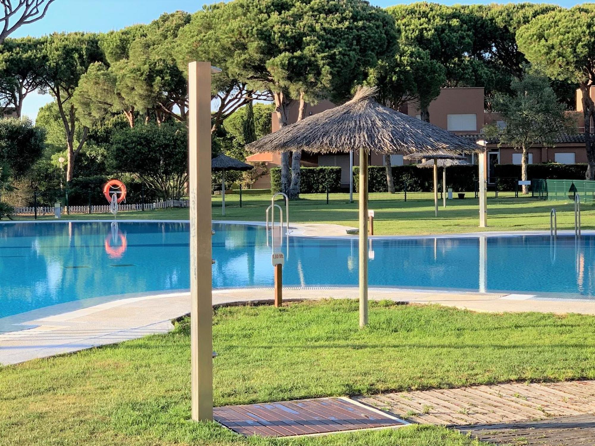 הוילה צ'יקלנה דה לה פרונטרה Novo Sancti Petri - Adosado Residencial El Trebol - Chiclana מראה חיצוני תמונה