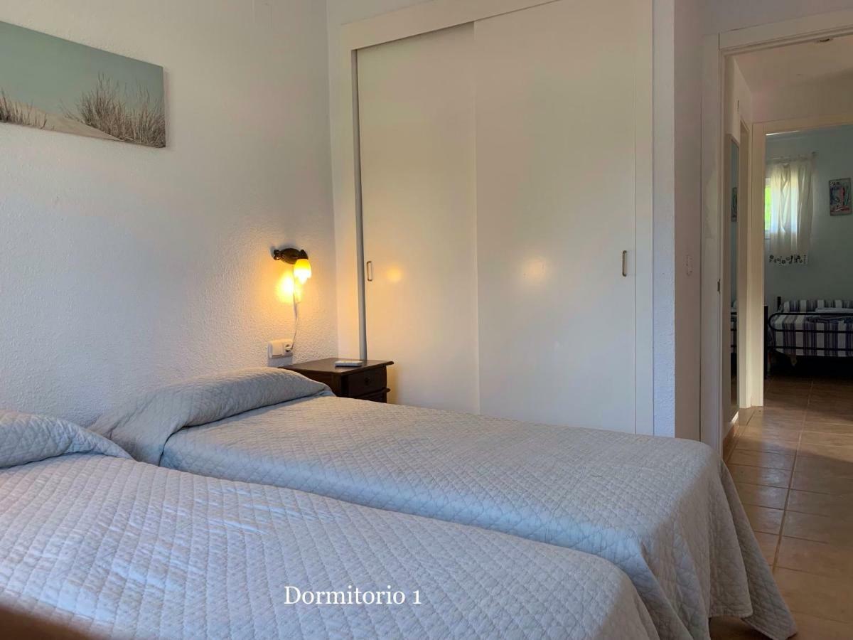 הוילה צ'יקלנה דה לה פרונטרה Novo Sancti Petri - Adosado Residencial El Trebol - Chiclana מראה חיצוני תמונה