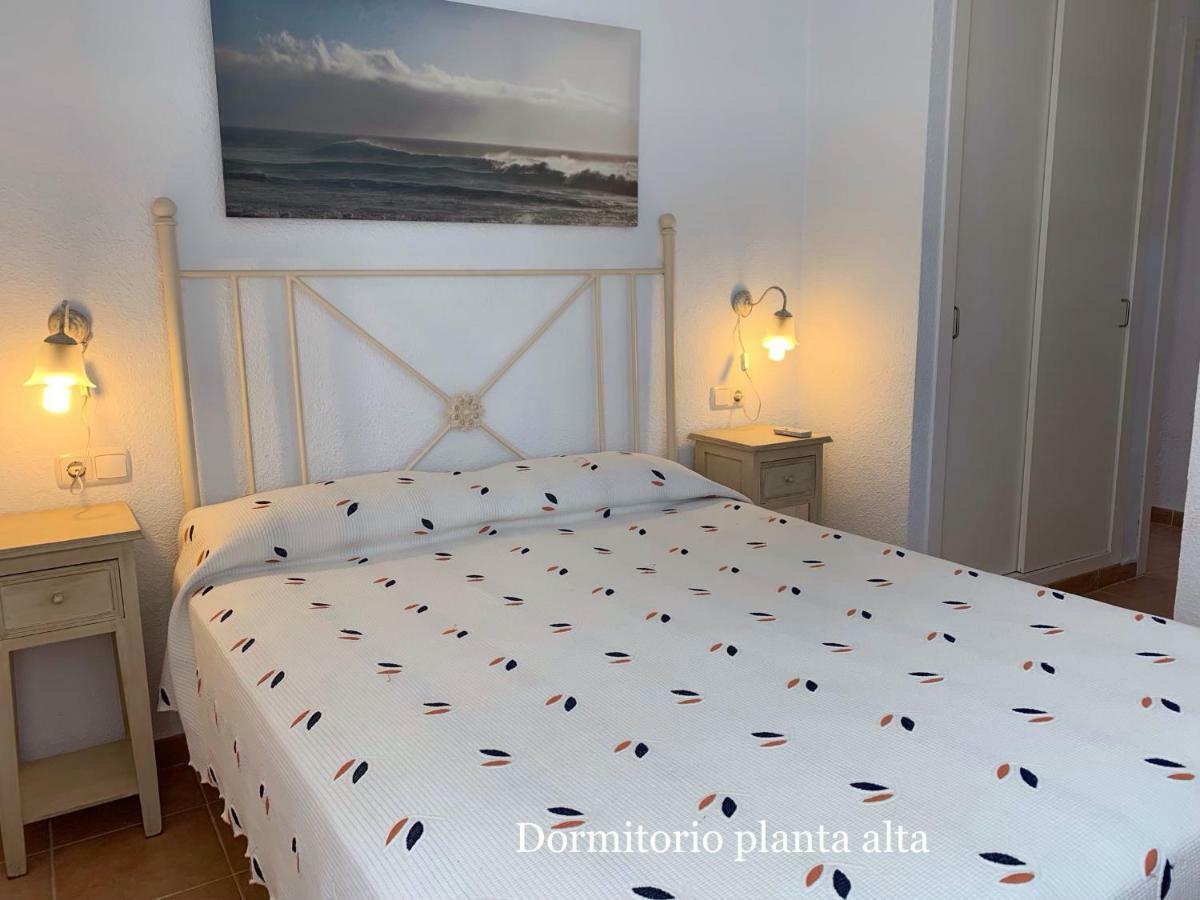 הוילה צ'יקלנה דה לה פרונטרה Novo Sancti Petri - Adosado Residencial El Trebol - Chiclana מראה חיצוני תמונה