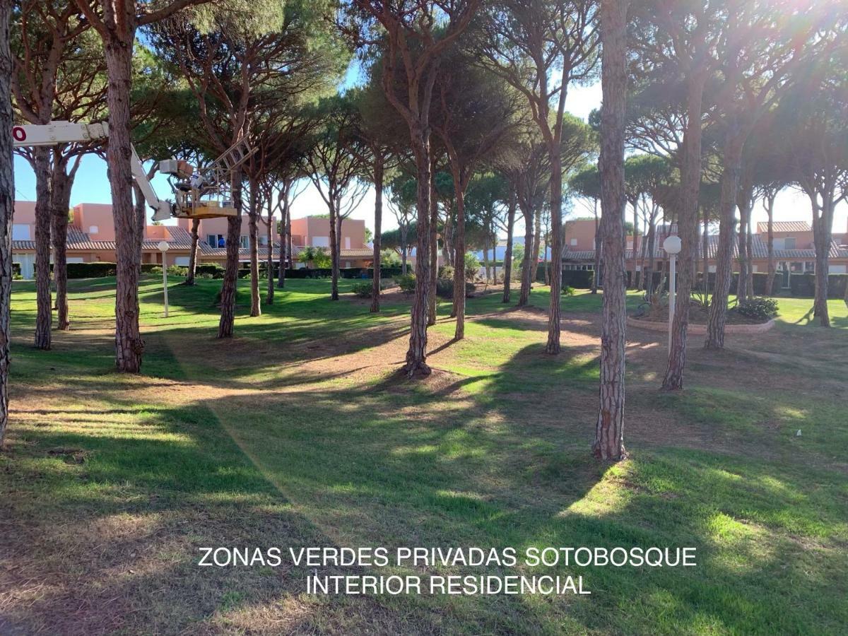 הוילה צ'יקלנה דה לה פרונטרה Novo Sancti Petri - Adosado Residencial El Trebol - Chiclana מראה חיצוני תמונה