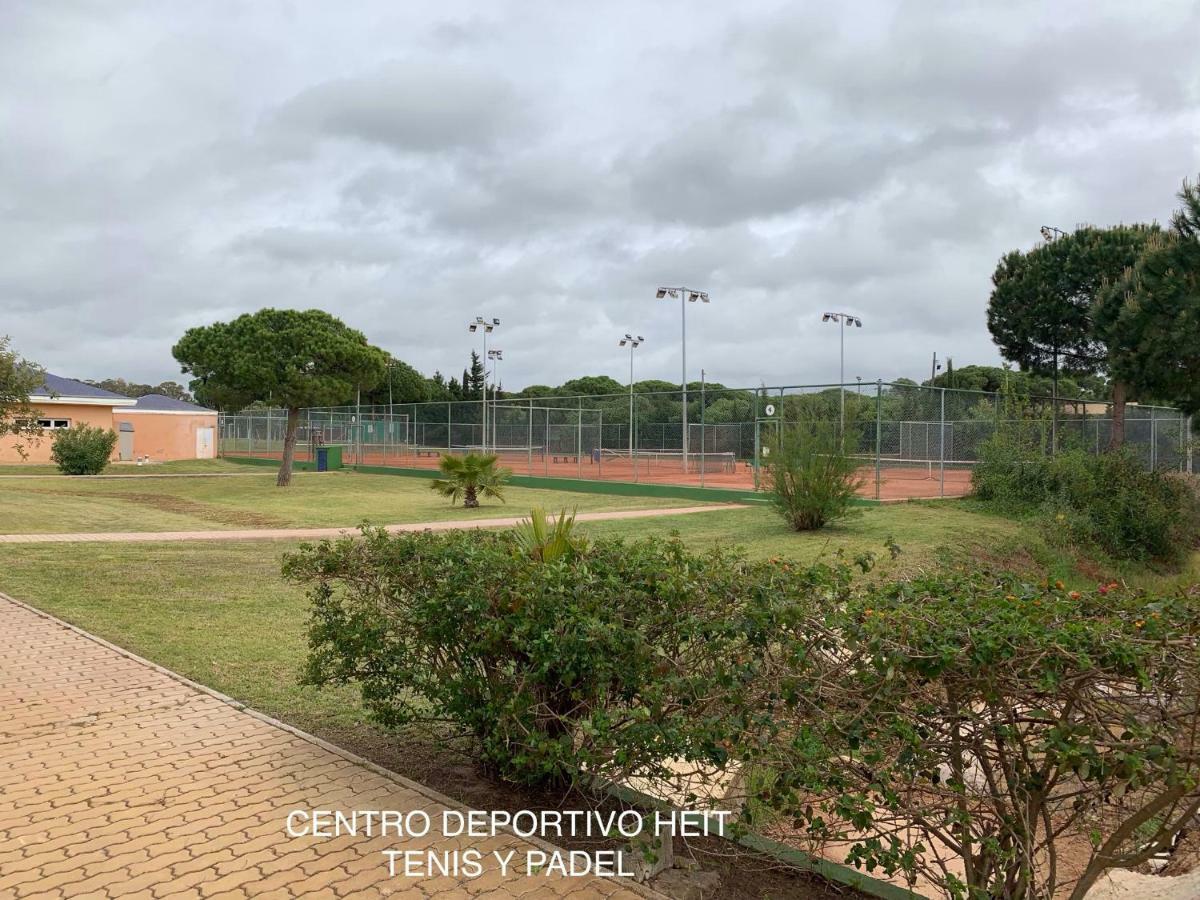 הוילה צ'יקלנה דה לה פרונטרה Novo Sancti Petri - Adosado Residencial El Trebol - Chiclana מראה חיצוני תמונה